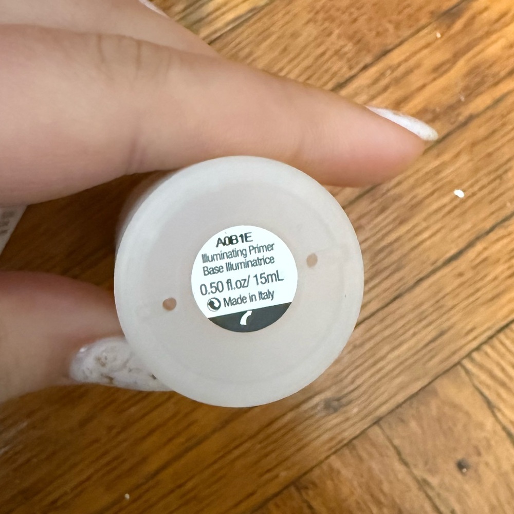 Always an optimist Illuminating Primer 15mL - Picture 3 of 3